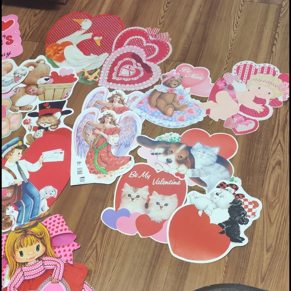 Vintage Valentine's Day window cutouts 70s -80 - Picture 2 of 11